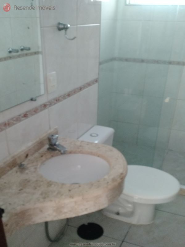 Apartamento para Alugar no Comercial em Resende RJ