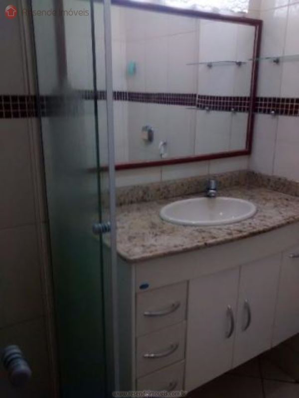 Apartamento para Alugar no Comercial em Resende RJ