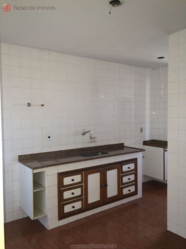 Apartamento para Alugar no Comercial em Resende RJ