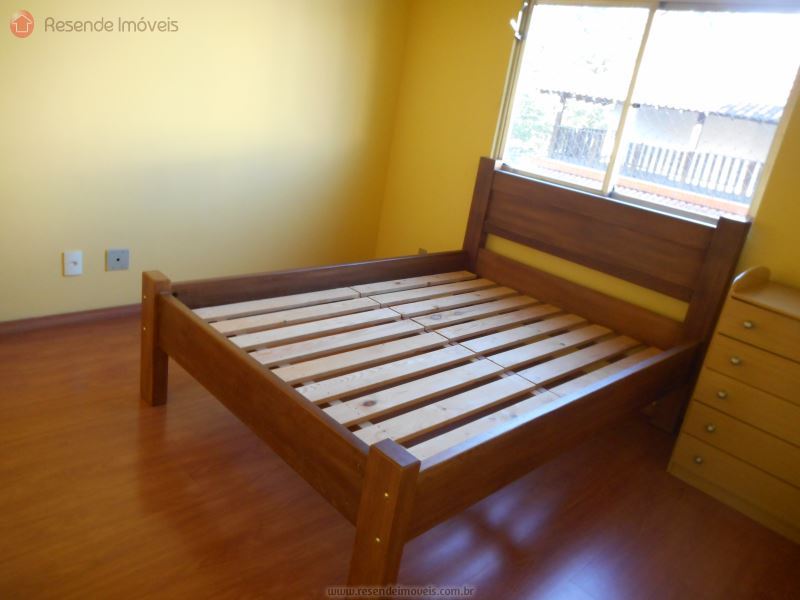 Apartamento para Alugar no Comercial em Resende RJ