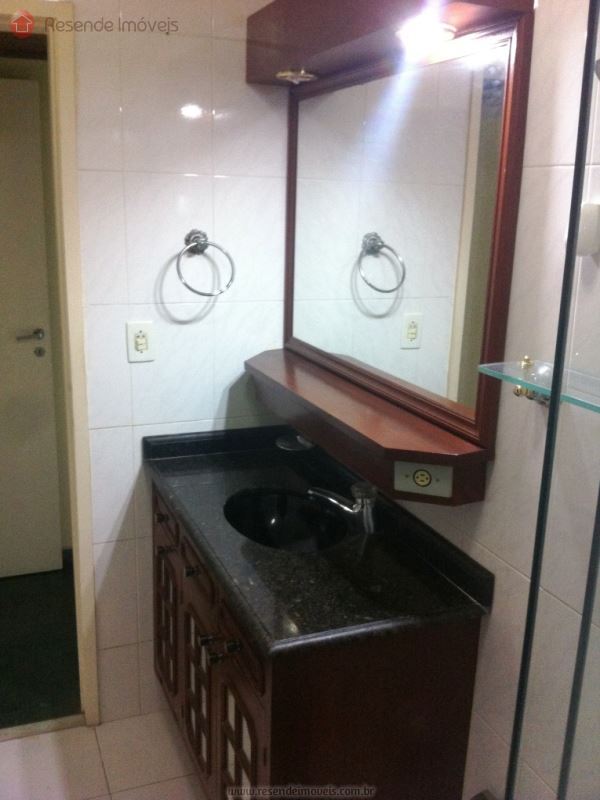 Apartamento para Alugar no Comercial em Resende RJ