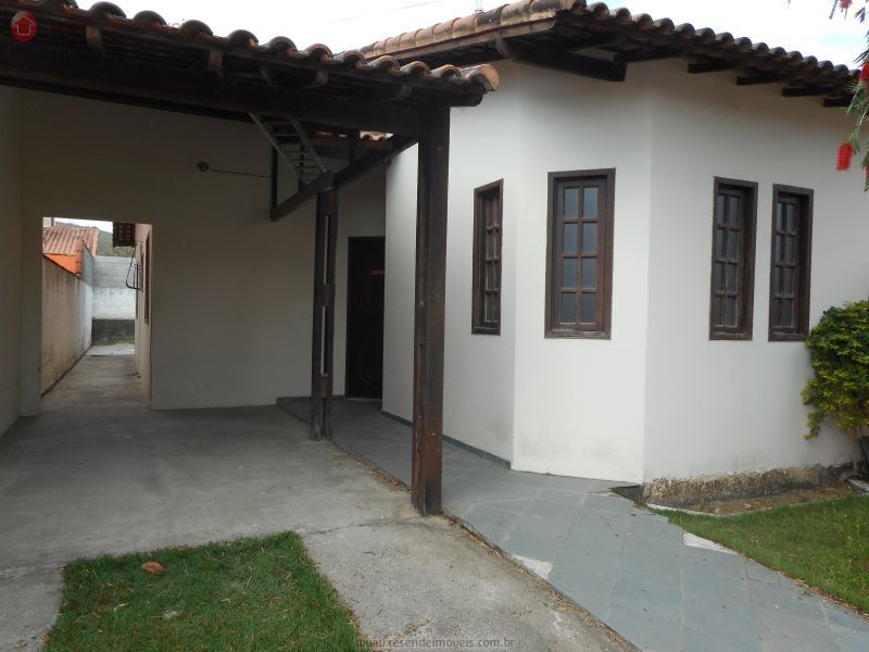Casa para Alugar no Mirante das Agulhas em Resende RJ