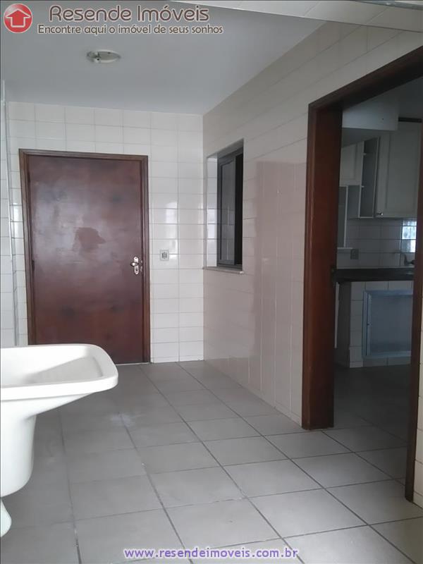 Apartamento para Alugar no Comercial em Resende RJ