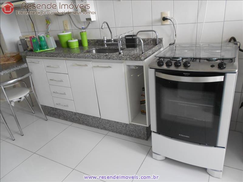 Apartamento para Alugar no Comercial em Resende RJ