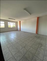 Sala Comercial para Alugar e Venda - Resende - RJ