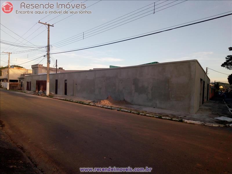 Casa a Venda no Itapuca em Resende RJ