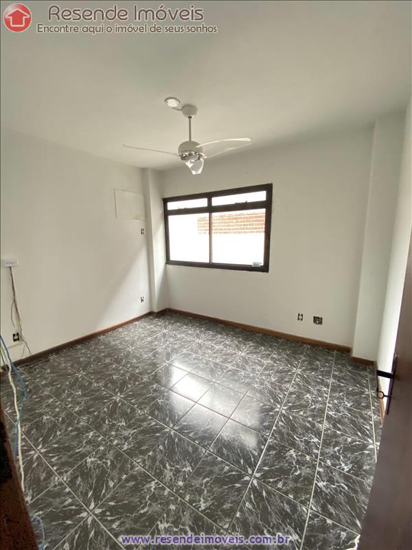 Apartamento para Alugar no Comercial em Resende RJ