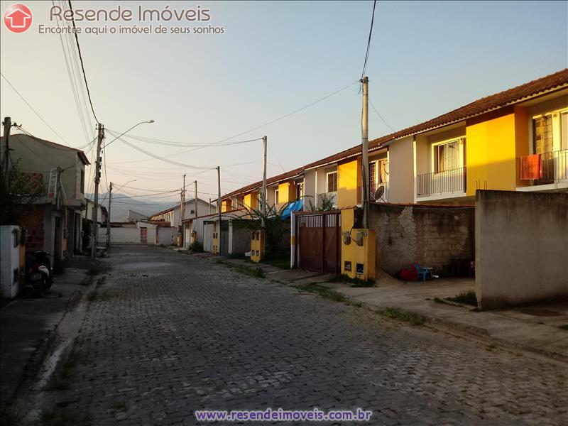 Casa a Venda no Residências do Vale em Resende RJ