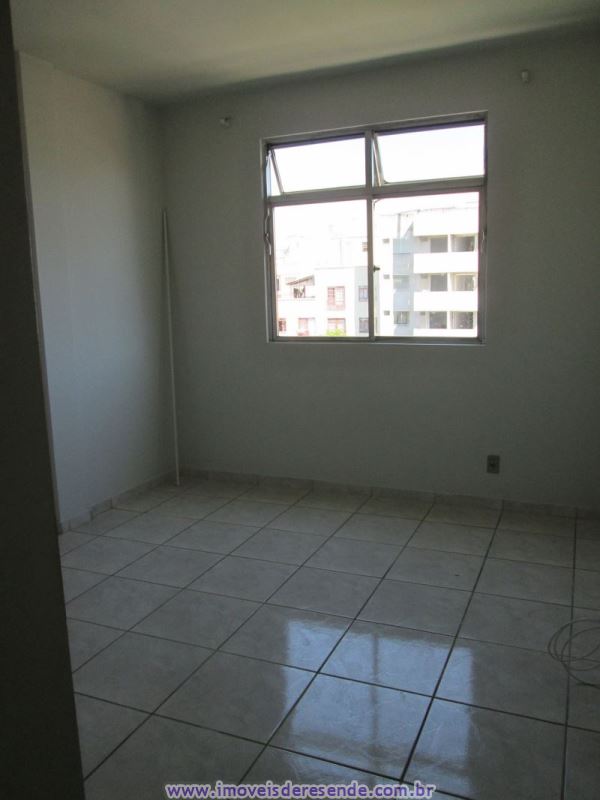 Apartamento para Alugar no Comercial em Resende RJ