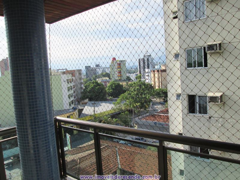 Apartamento para Alugar no Comercial em Resende RJ