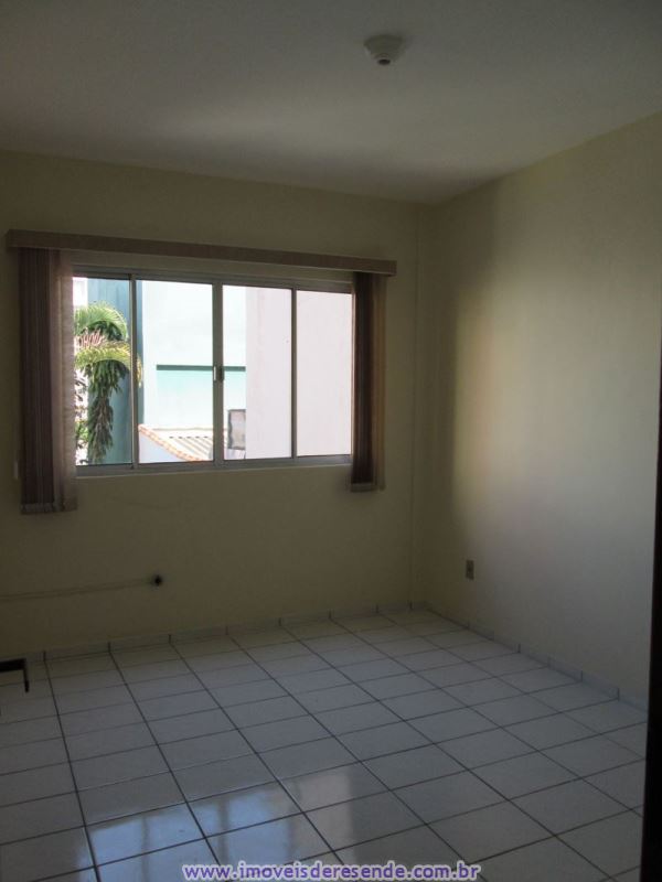 Apartamento para Alugar no Comercial em Resende RJ