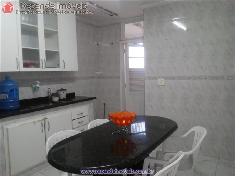 Apartamento para Alugar no Comercial em Resende RJ