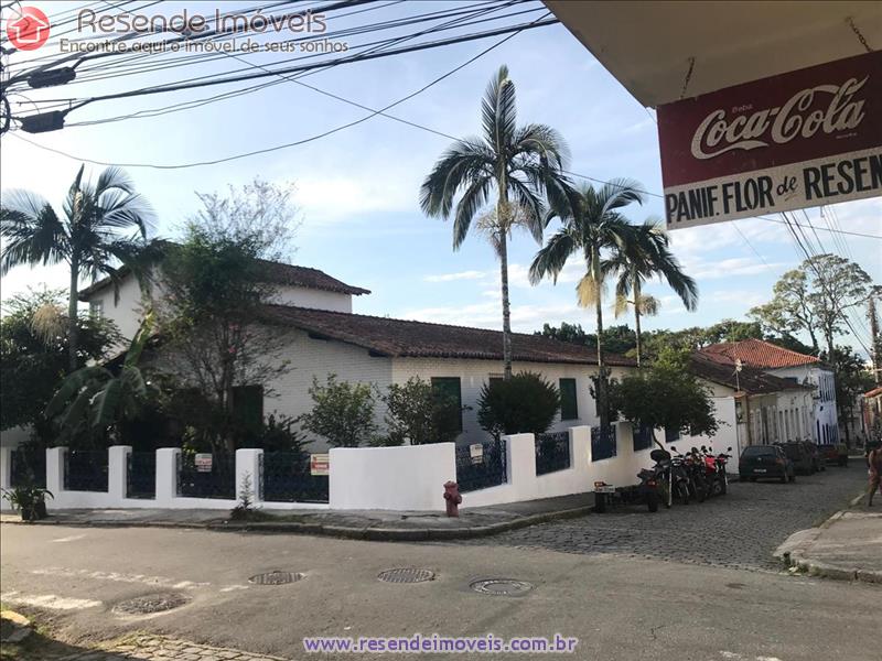 Casa para Alugar ou Venda no Centro em Resende RJ