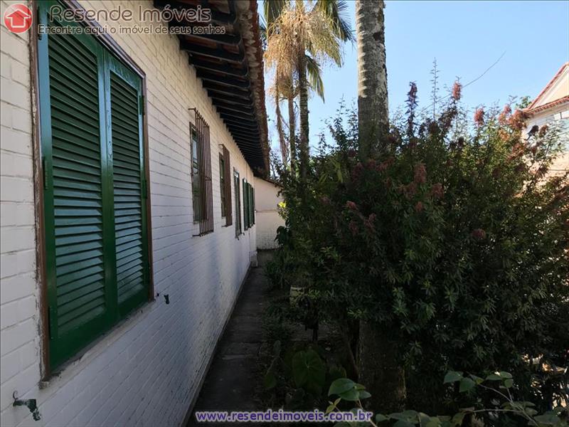 Casa para Alugar ou Venda no Centro em Resende RJ