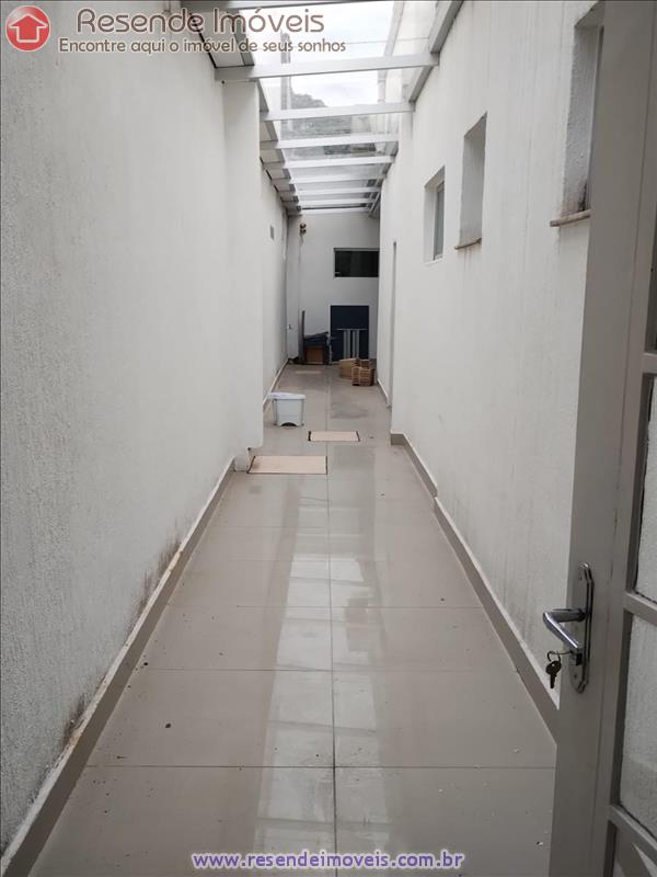 Casa comercial a Venda no Cidade Alegria em Resende RJ