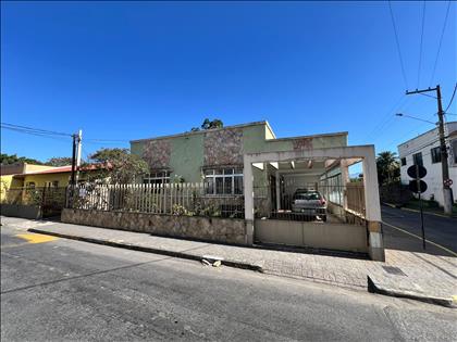 Casa à Venda em Resende RJ