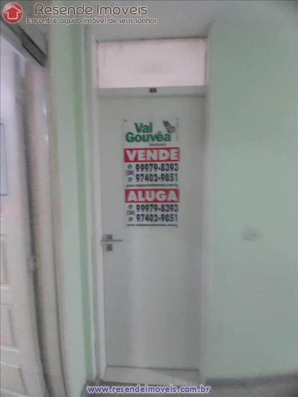 Sala Comercial a Venda no Jardim Tropical em Resende RJ