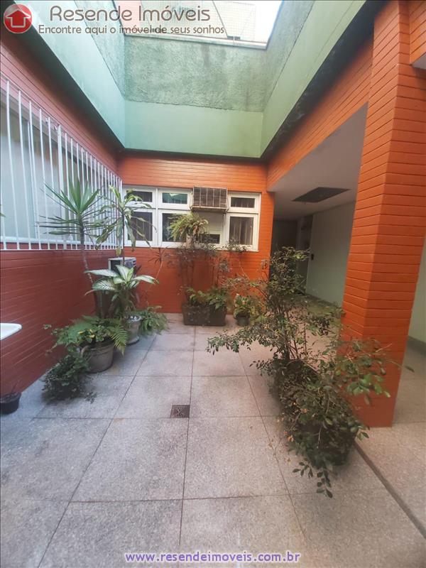 Sala Comercial a Venda no Jardim Tropical em Resende RJ