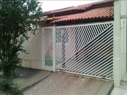 Casa à Venda em Resende RJ