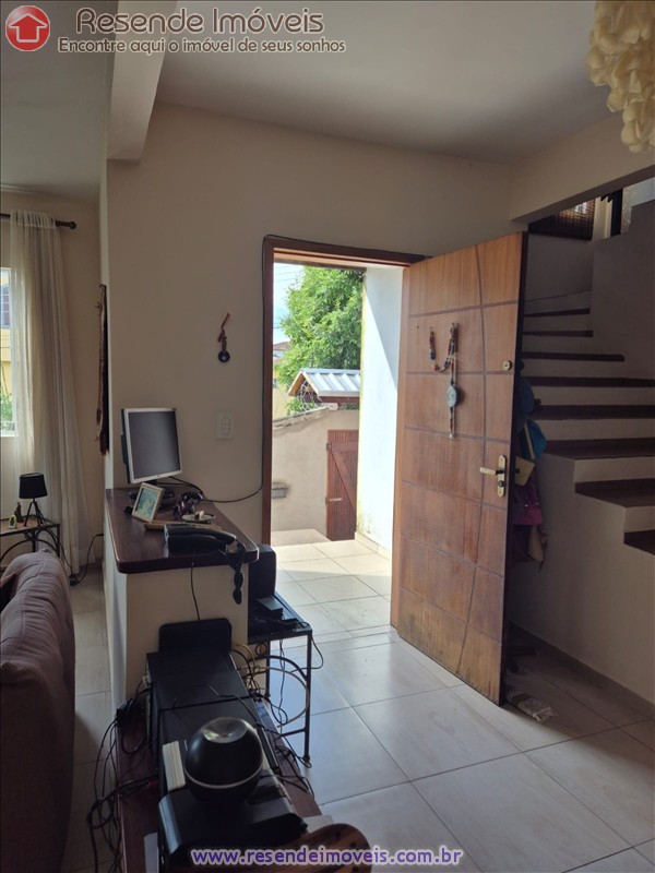 Casa a Venda no Montese em Resende RJ