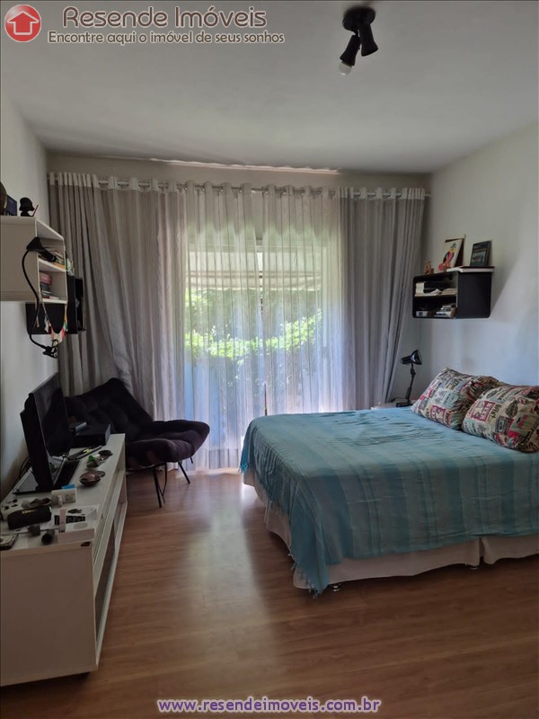 Casa a Venda no Montese em Resende RJ
