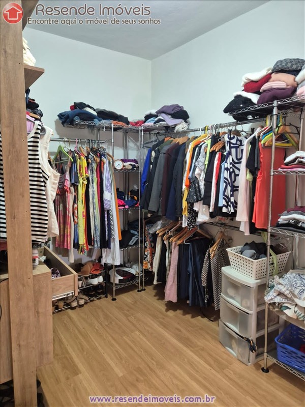Casa a Venda no Montese em Resende RJ