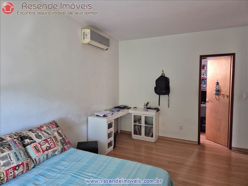 Casa a Venda no Montese em Resende RJ
