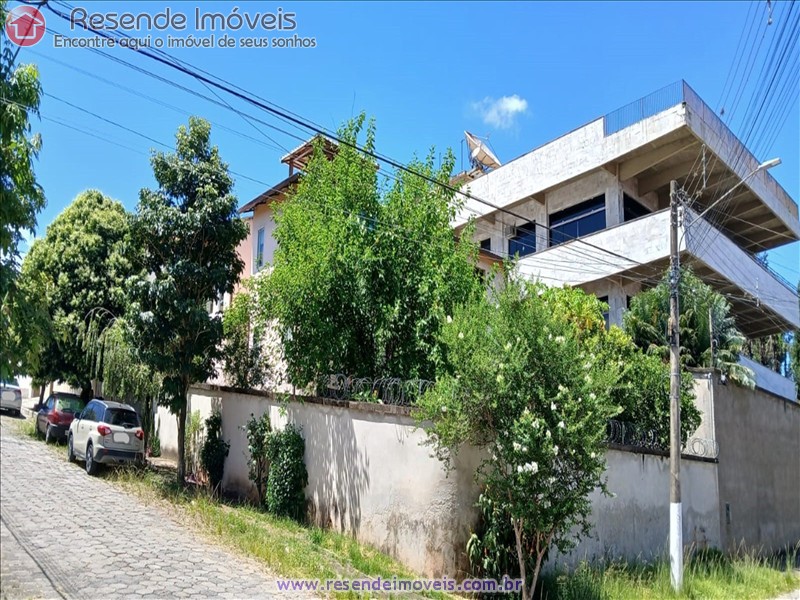 Casa a Venda no Montese em Resende RJ