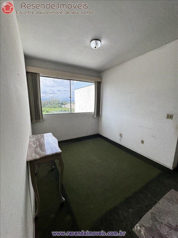 Apartamento a Venda no Comercial em Resende RJ