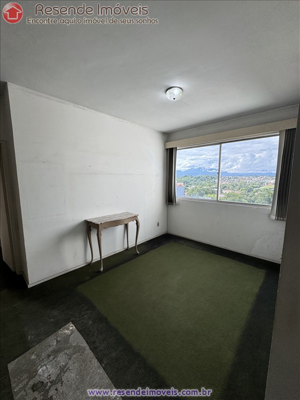 Apartamento a Venda no Comercial em Resende RJ