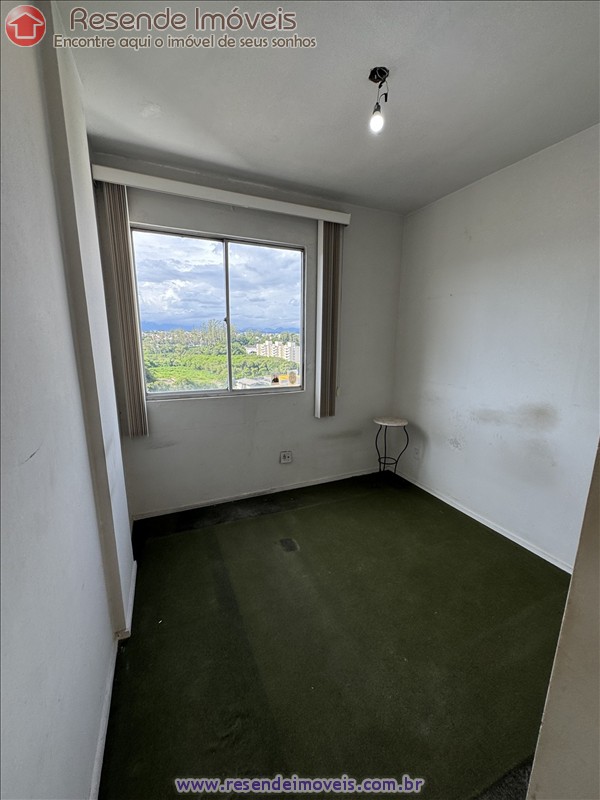 Apartamento a Venda no Comercial em Resende RJ