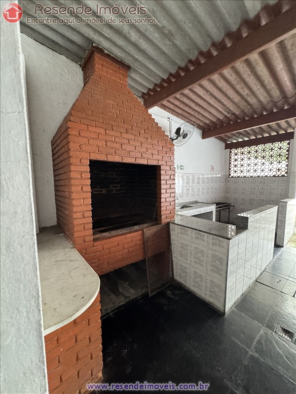Apartamento a Venda no Comercial em Resende RJ