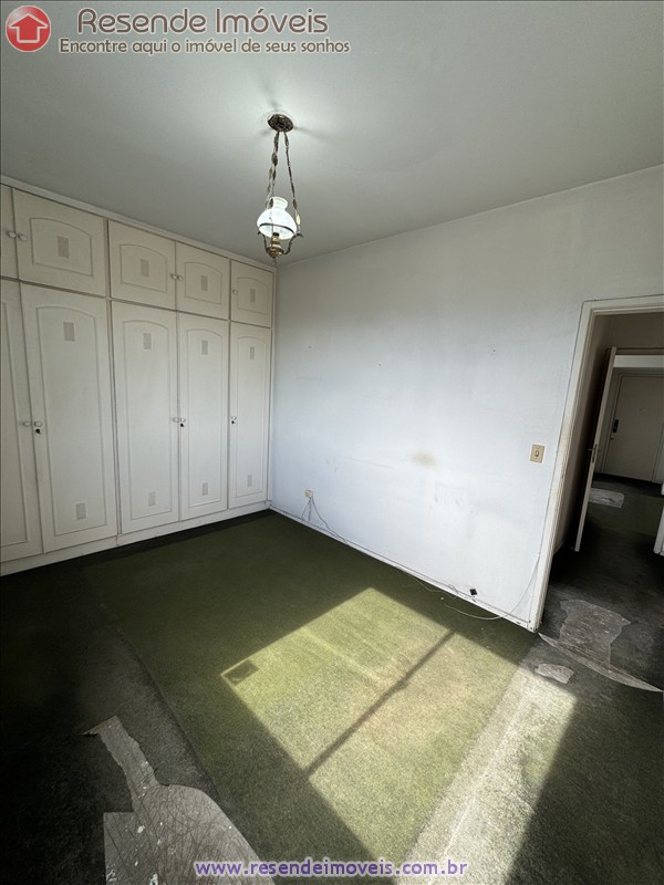 Apartamento a Venda no Comercial em Resende RJ