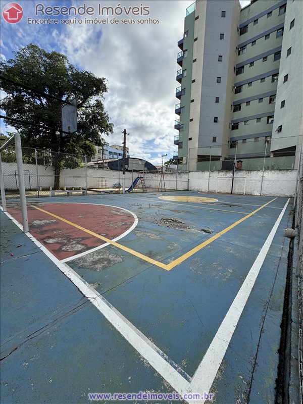 Apartamento a Venda no Comercial em Resende RJ