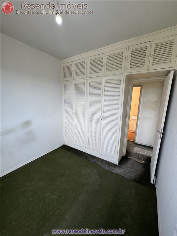 Apartamento a Venda no Comercial em Resende RJ