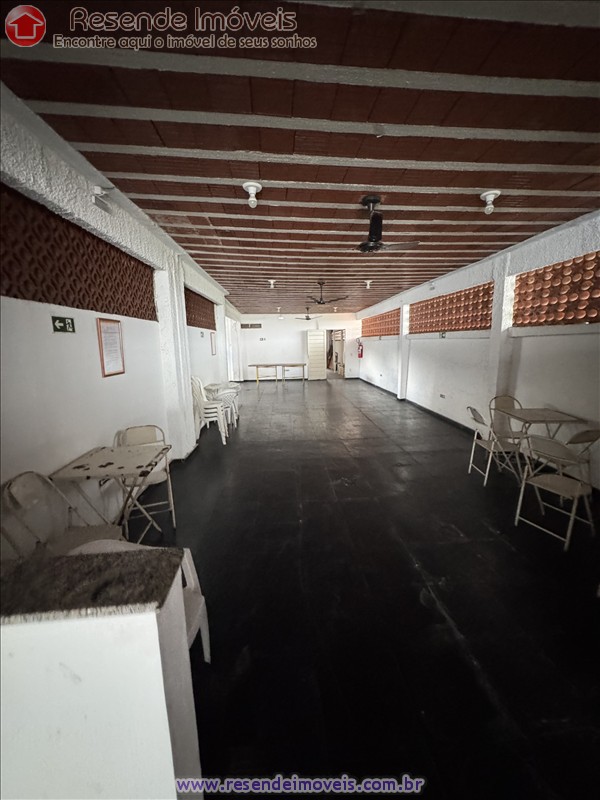 Apartamento a Venda no Comercial em Resende RJ