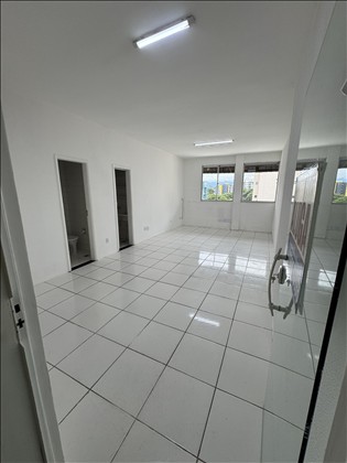 Sala Comercial para Alugar em Resende RJ