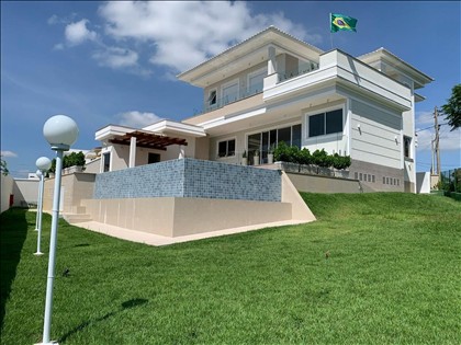 Casa em condomínio à Venda em Resende RJ